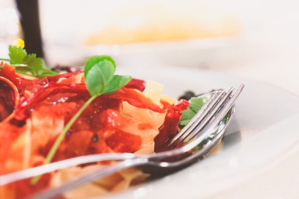 Phoenix restaurant specials and food and drink deals